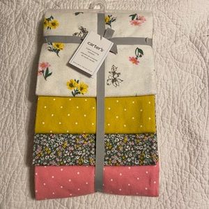 NWT Carter’s 4-pack Receiving Blankets